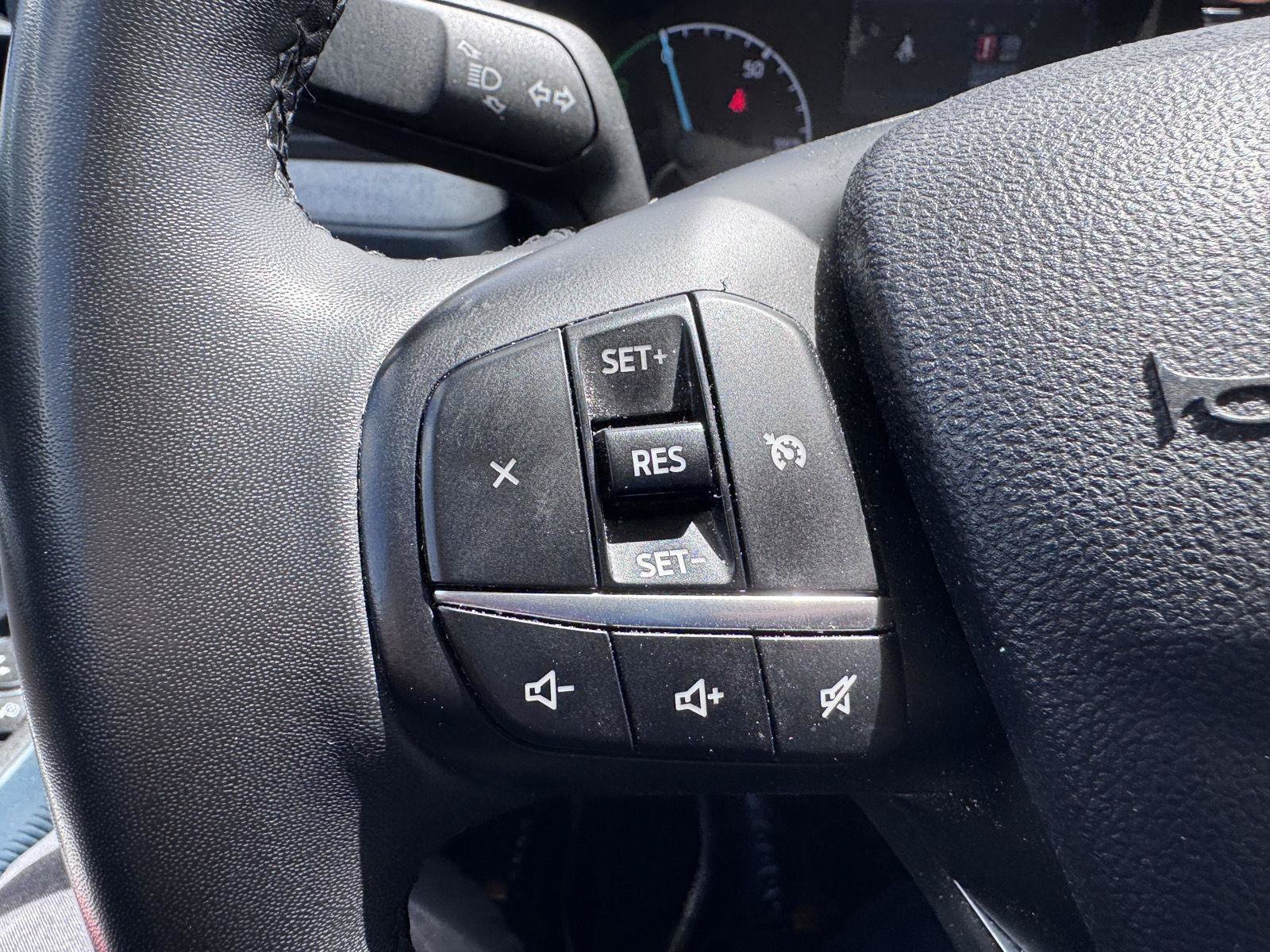 Used 2023 Ford Maverick XLT w/ XLT Luxury Package FWD image 13