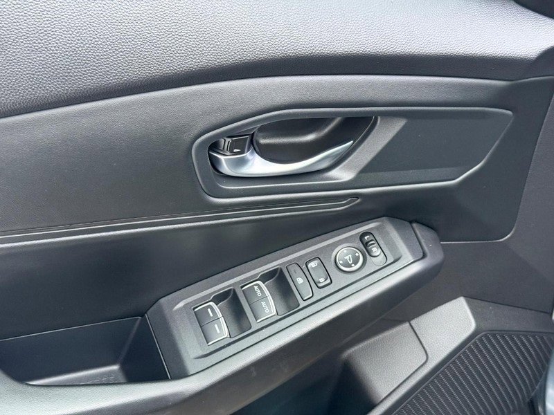 Used 2024 Honda Accord EX image 18