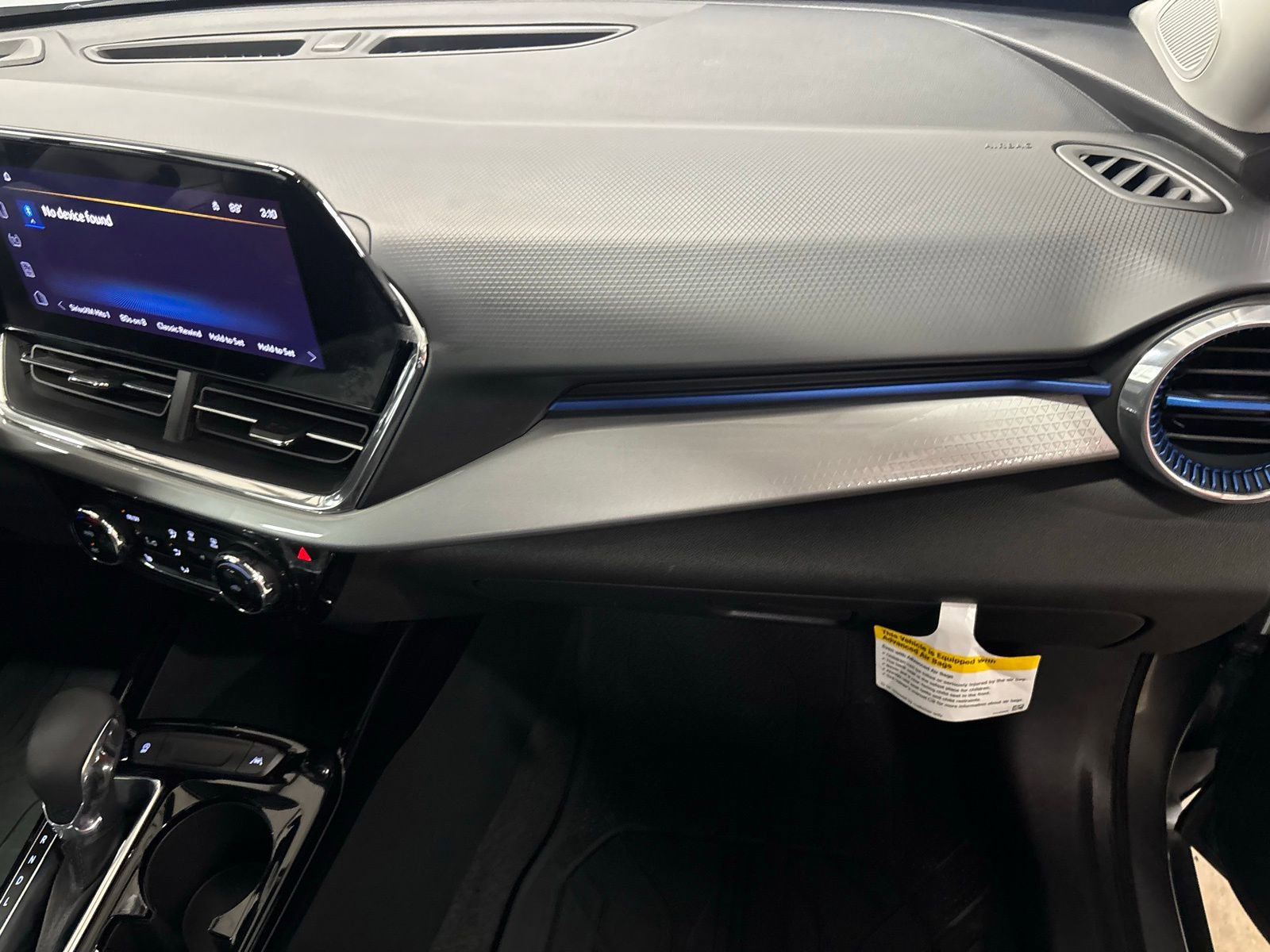 Used 2026 Chevrolet Trax LT w/ Driver Confidence Package FWD image 20