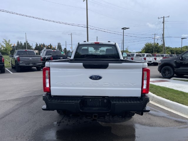 Certified 2024 Ford F250 XL w/ Snow Plow Prep Package AWD/4WD image 4
