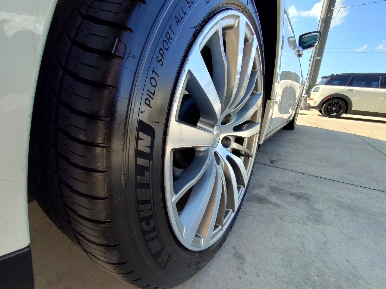 Used 2016 Maserati Ghibli RWD image 10