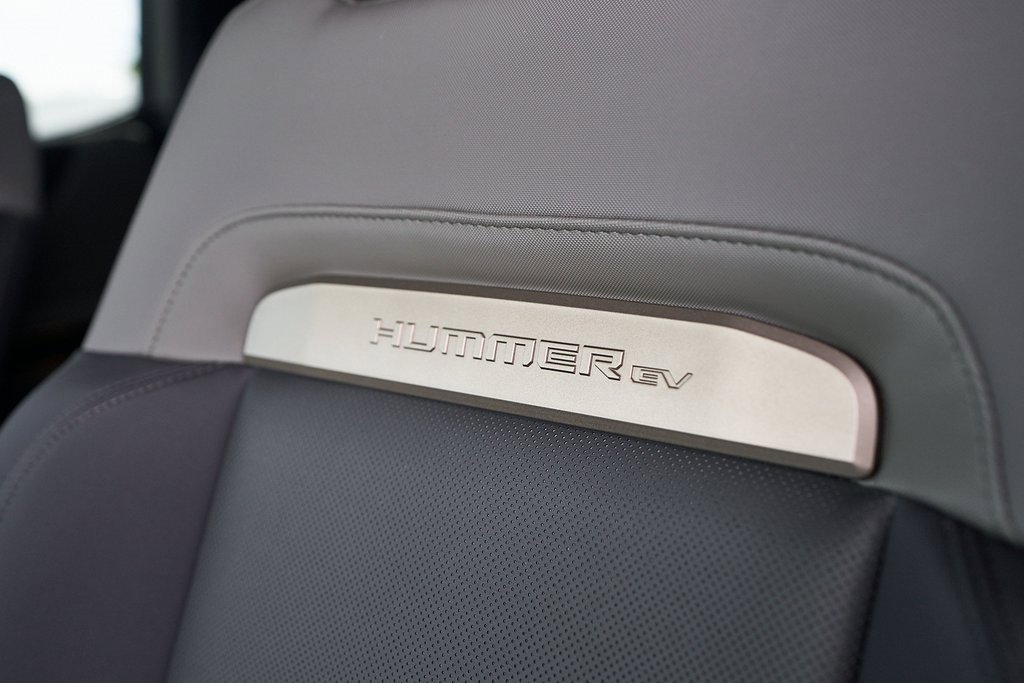 Used 2025 GMC Hummer EV 3X image 33