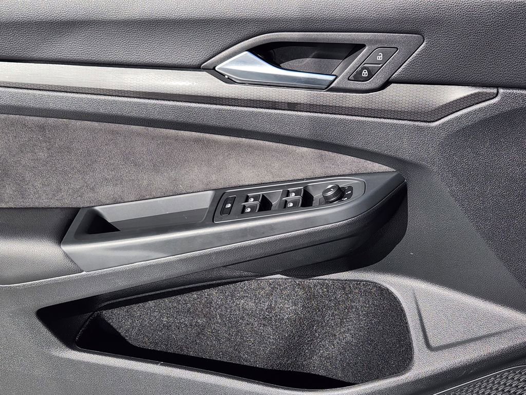 Used 2024 Volkswagen GTI S image 13