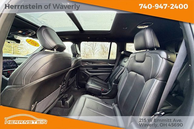 Used 2024 Jeep Grand Cherokee L Limited w/ Luxury Tech Group II image 22