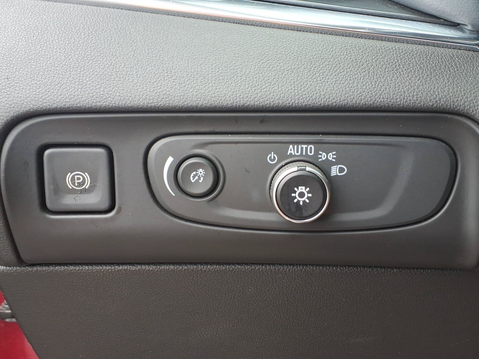 Used 2019 Buick Enclave Essence AWD/4WD image 25