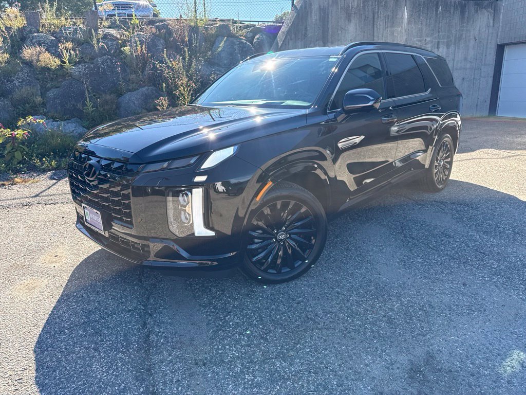 Used 2025 Hyundai Palisade Calligraphy AWD/4WD image 2