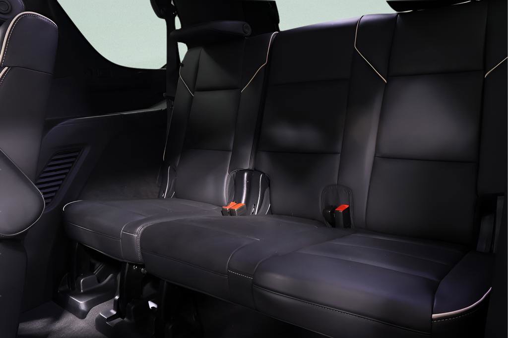 Used 2023 Cadillac Escalade Sport w/ Touring Package image 27