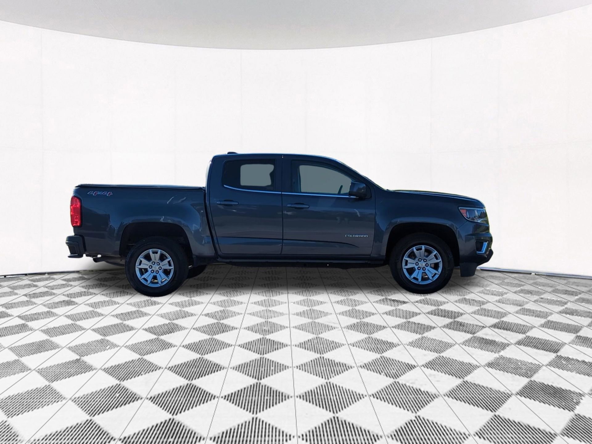 Used 2016 Chevrolet Colorado LT w/ LT Convenience Package AWD/4WD image 7
