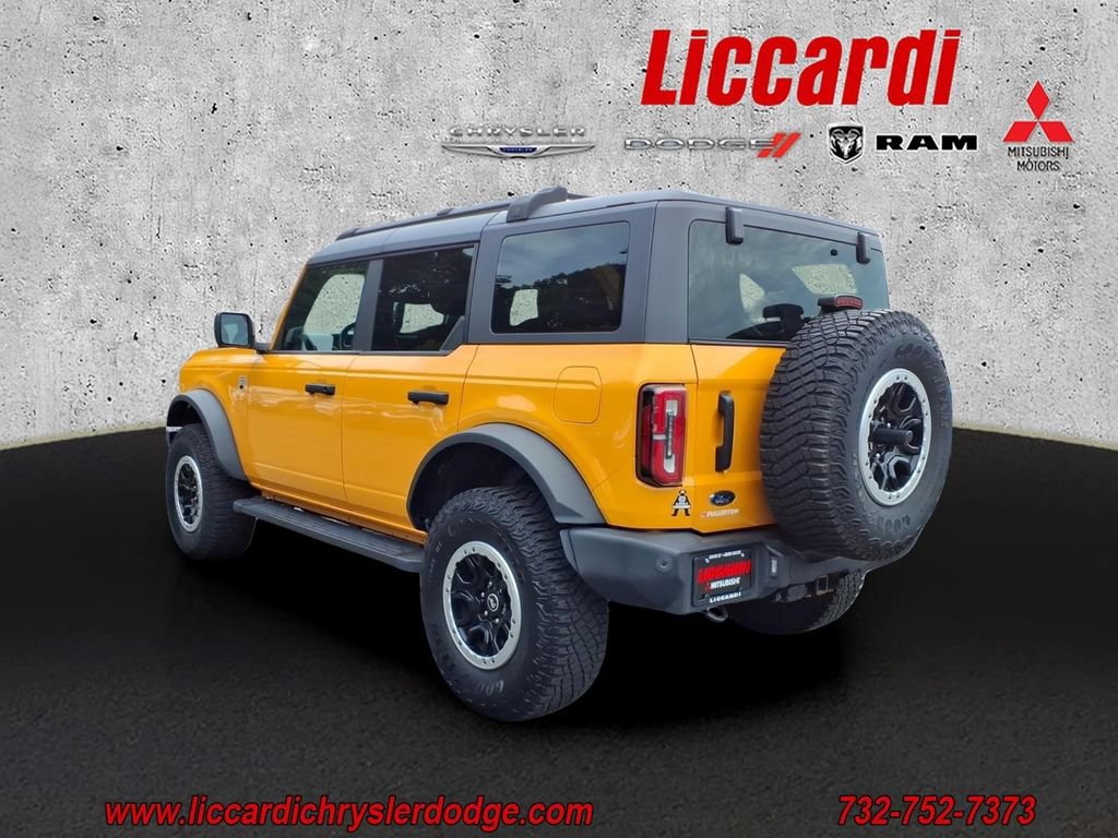 Used 2022 Ford Bronco Big Bend w/ Sasquatch Package AWD/4WD image 3