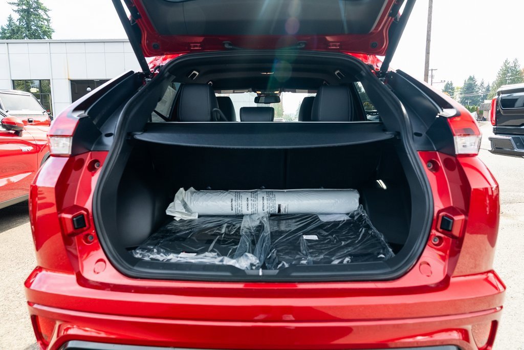 New 2025 Mitsubishi Eclipse Cross SEL image 7