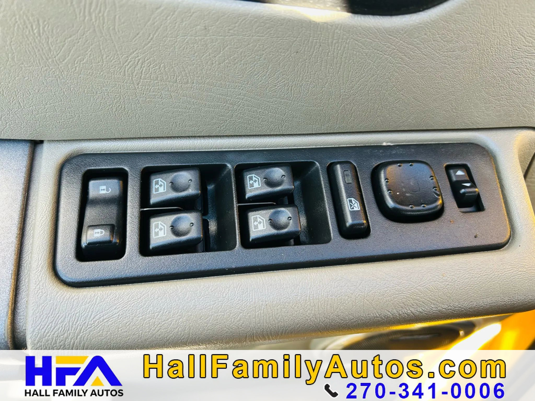 Used 2003 HUMMER H2 w/ Preferred Equipment Group AWD/4WD image 15