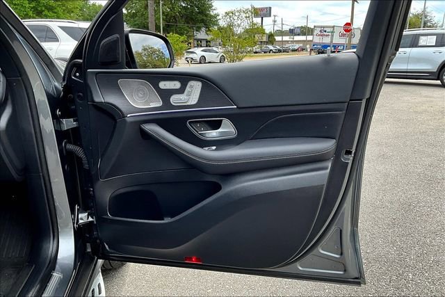 Used 2024 Mercedes-Benz GLS 450 4MATIC image 29