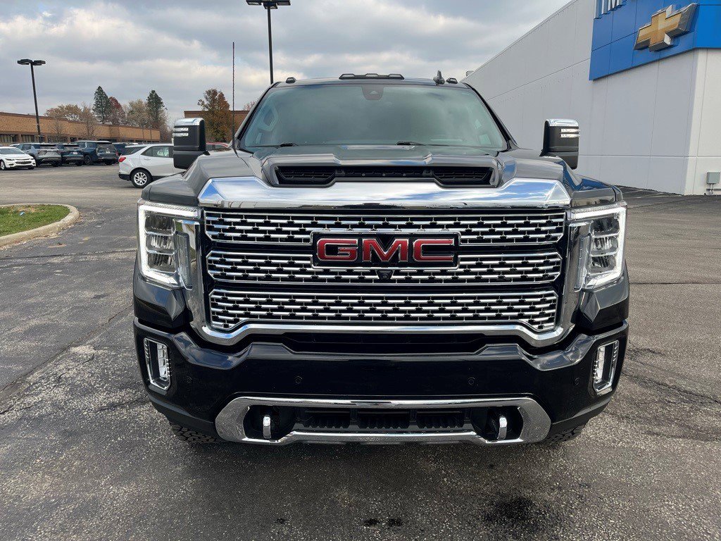 Certified 2021 GMC Sierra 3500 Denali w/ Denali Ultimate Package image 2