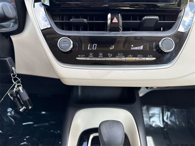 Used 2023 Toyota Corolla LE image 19