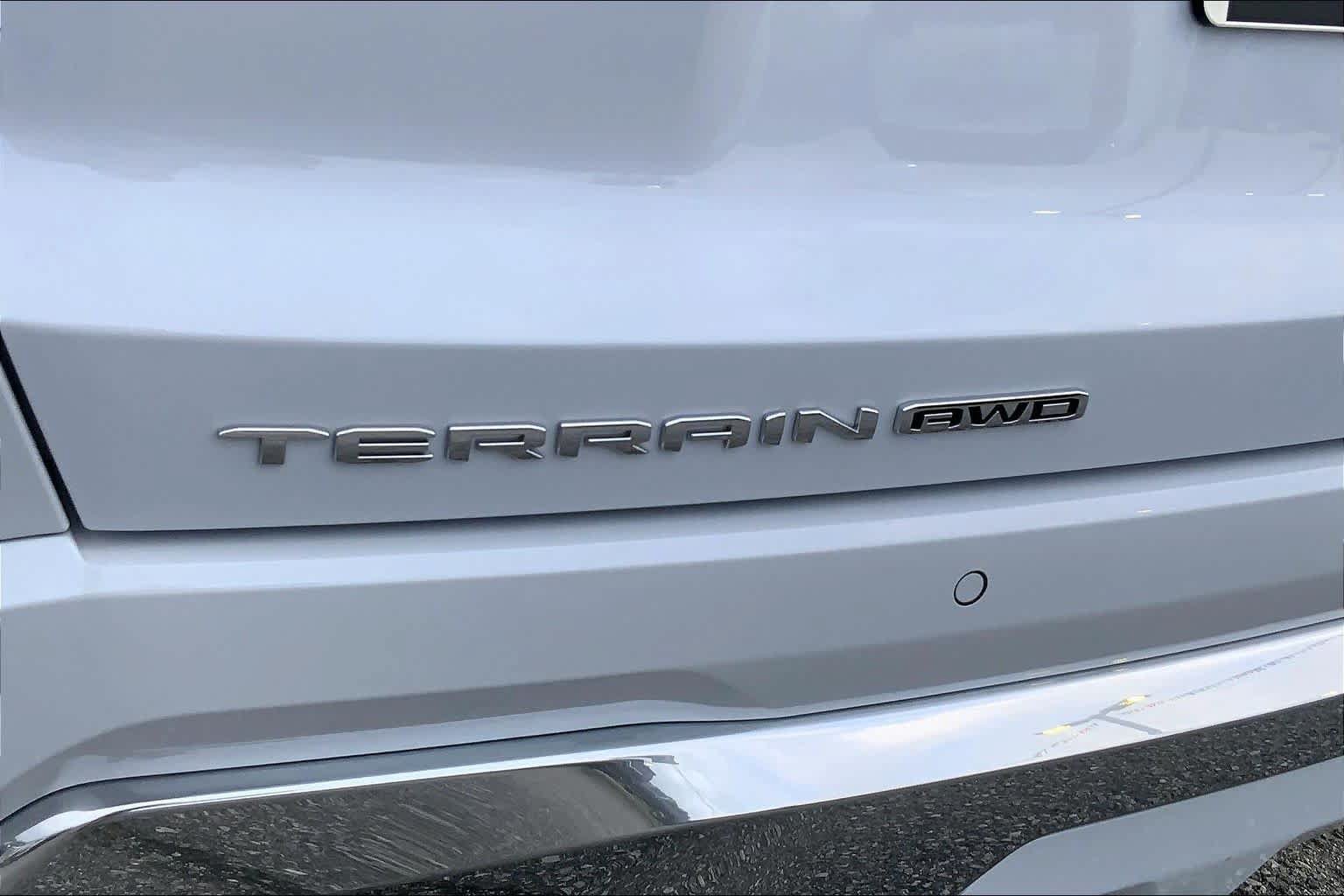 New 2026 GMC Terrain Denali AWD/4WD image 14