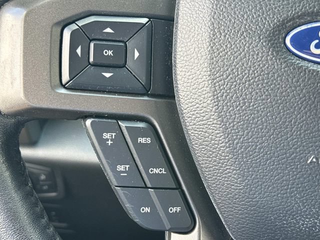 Used 2018 Ford Expedition XLT w/ Equipment Group 202A RWD image 28