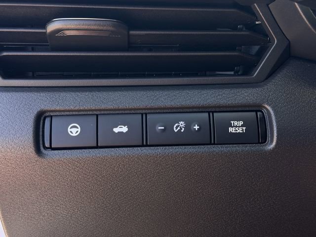 Used 2023 Nissan Altima 2.0 SR image 19