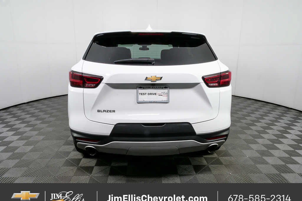 Certified 2025 Chevrolet Blazer LT FWD image 27