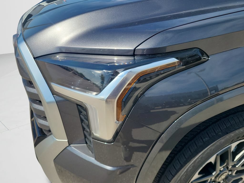 New 2026 Toyota Tundra Limited AWD/4WD image 25