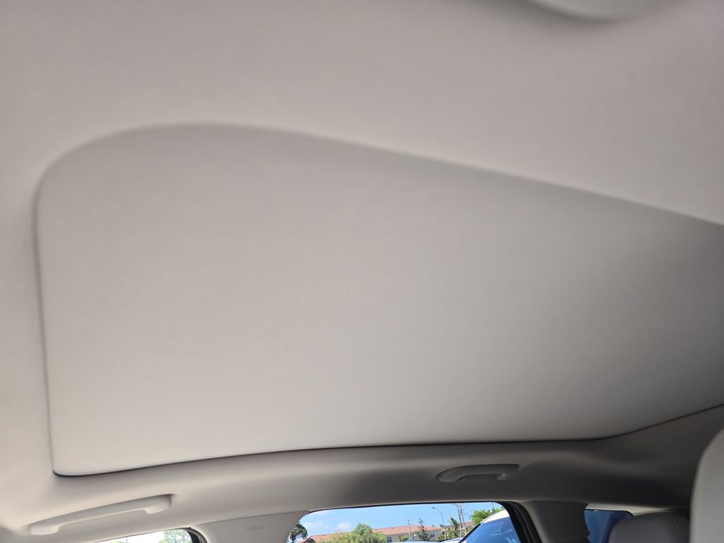 New 2026 Kia Sportage EX image 23