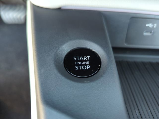 New 2026 Nissan Sentra SL w/ Floor Mat Package image 33