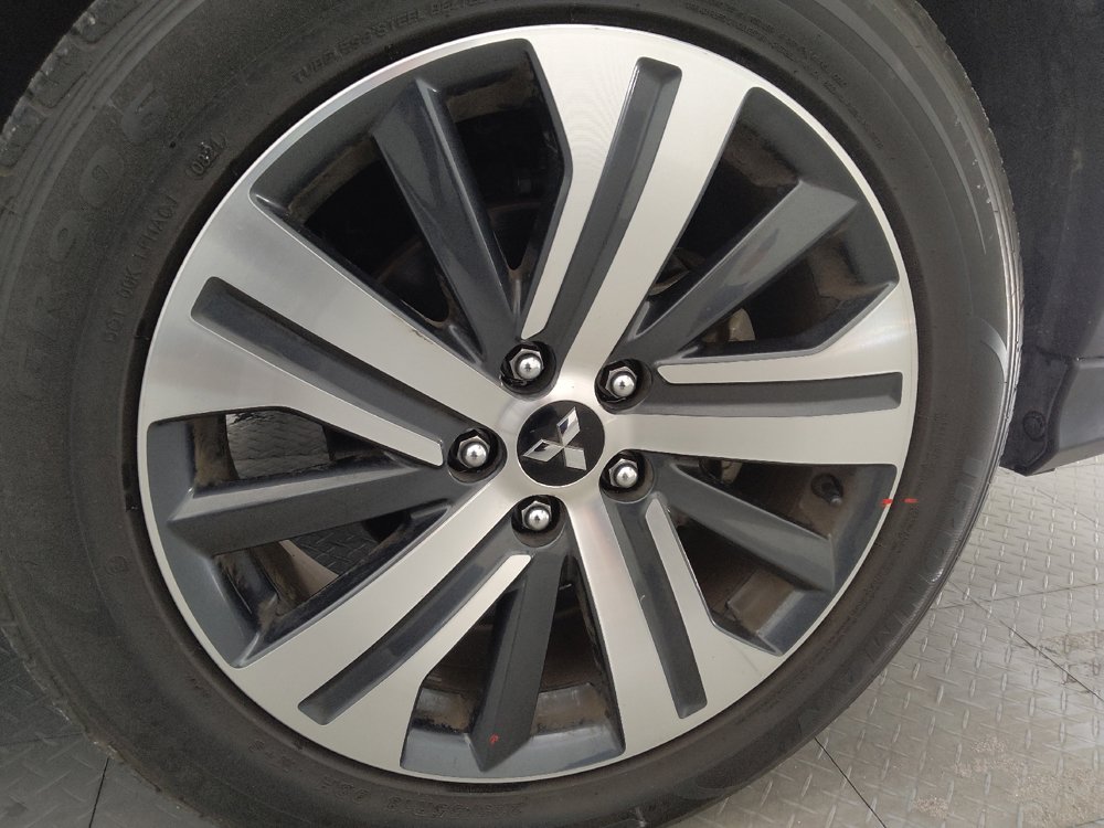 Used 2021 Mitsubishi Outlander Sport SE FWD image 31