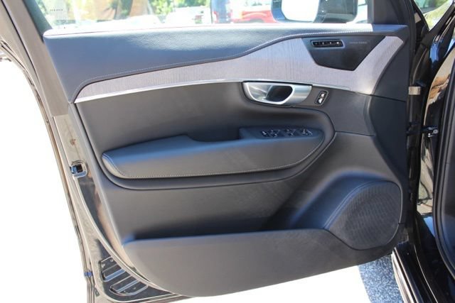 Used 2024 Volvo XC90 B6 Ultimate w/ Lounge Package AWD/4WD image 26