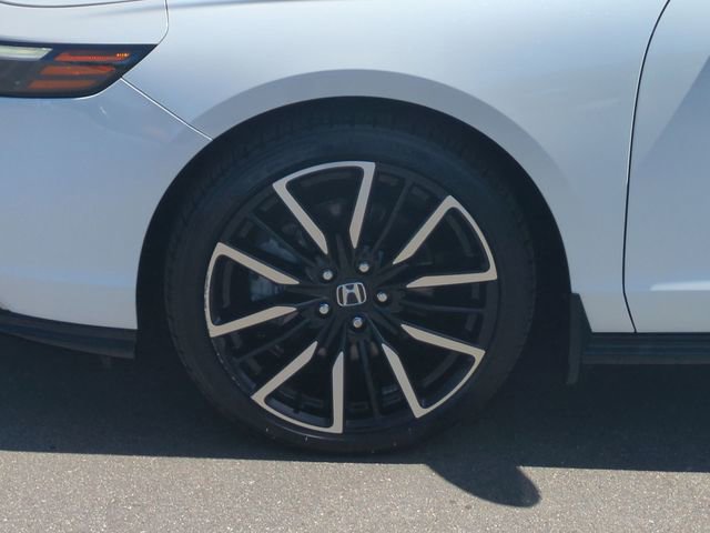 Used 2024 Honda Accord Touring image 19