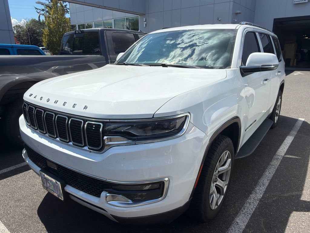 Used 2022 Jeep Wagoneer Series II AWD/4WD image 3