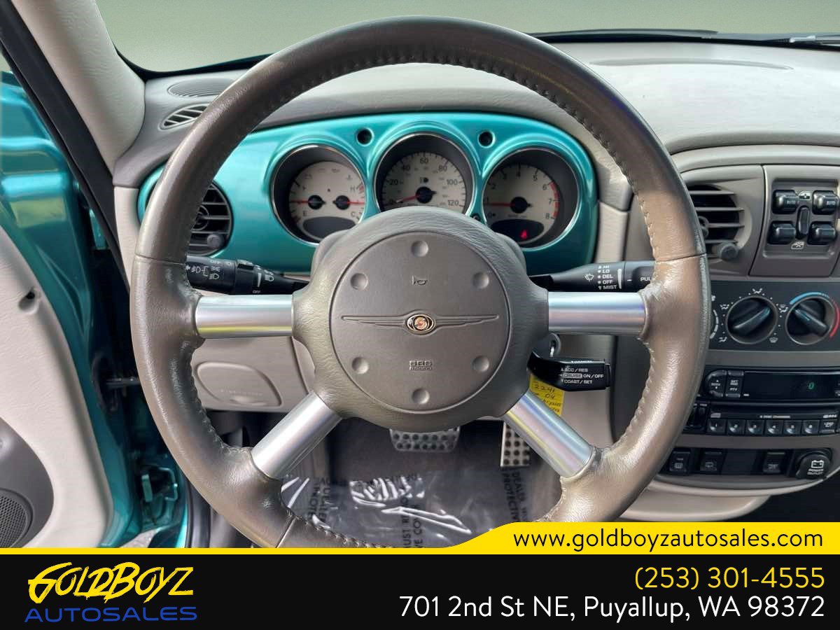 Used 2004 Chrysler PT Cruiser Limited w/ Chrome Accents Group FWD image 28