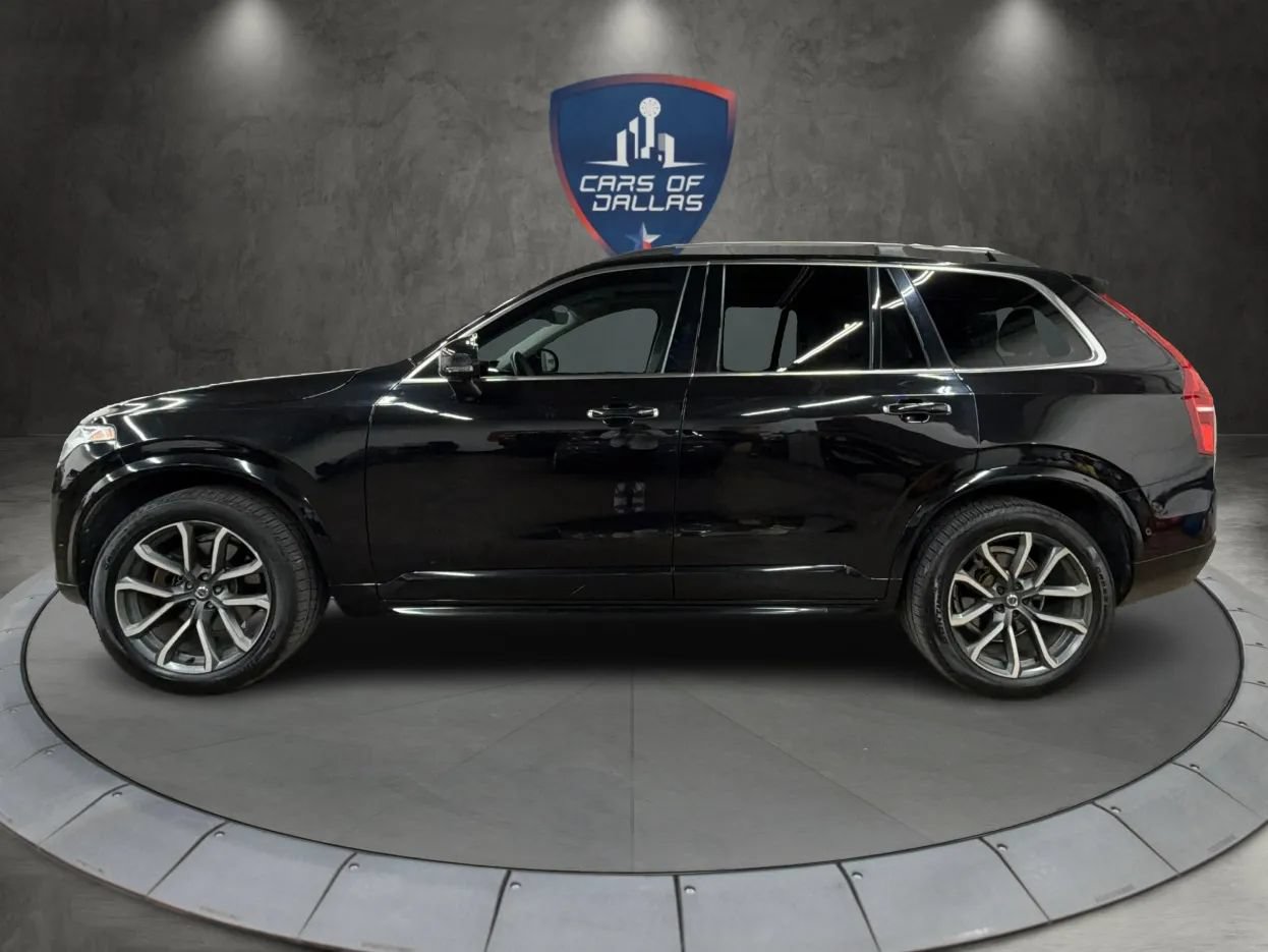 Used 2017 Volvo XC90 T6 Momentum w/ Vision Package AWD/4WD image 2