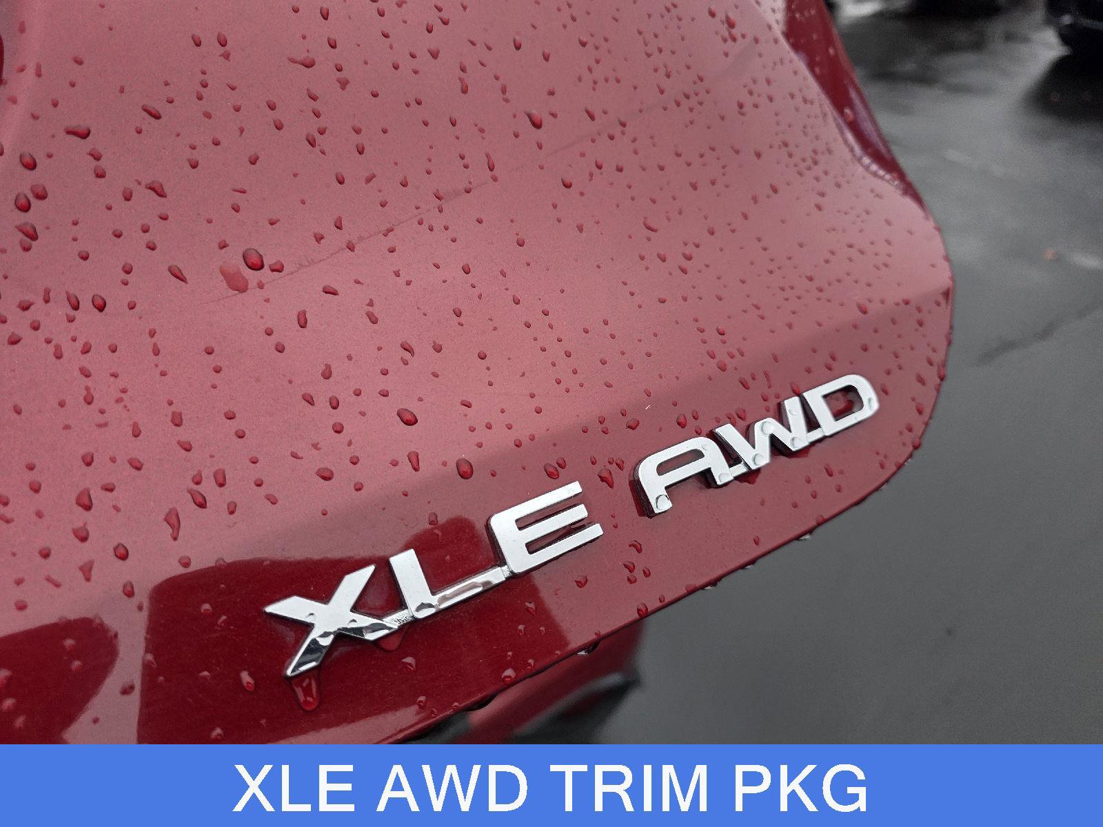 Used 2021 Toyota Highlander XLE image 31