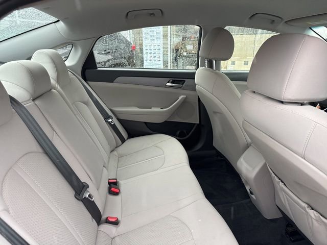 Used 2018 Hyundai Sonata SE image 29