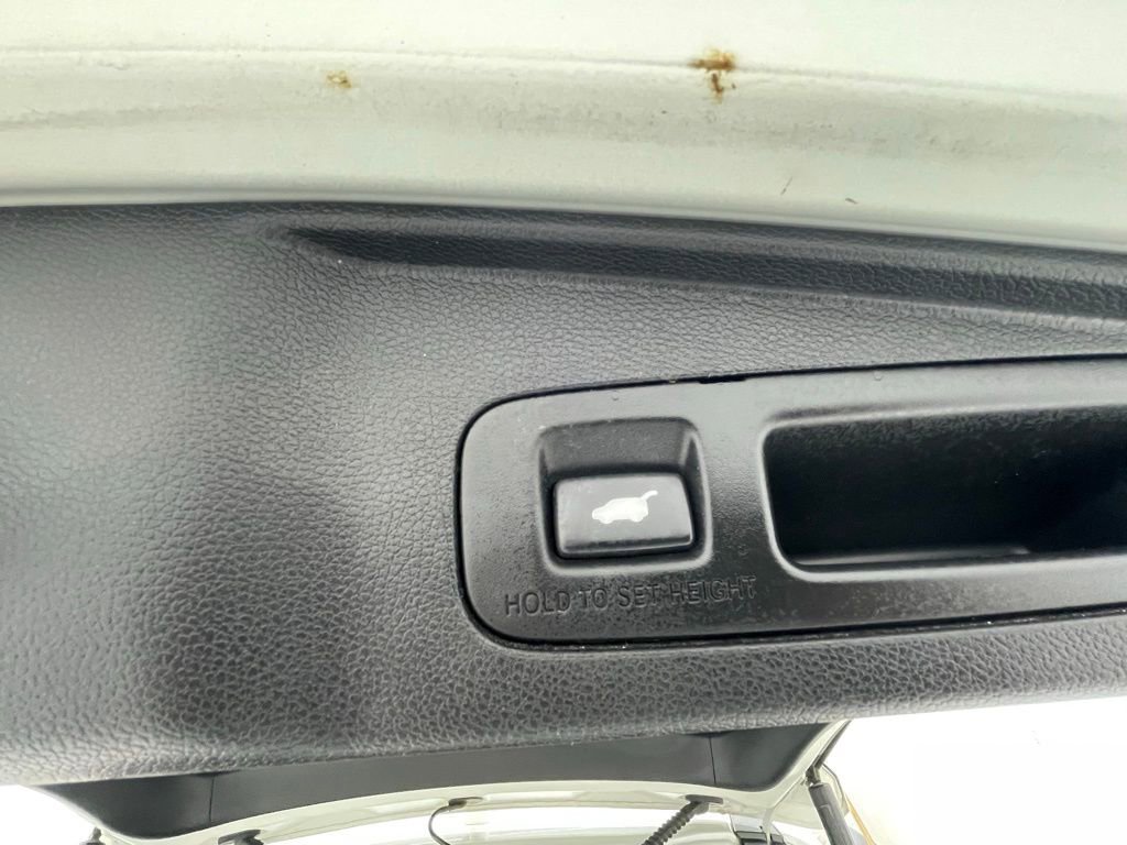 Used 2018 Honda CR-V EX-L image 7