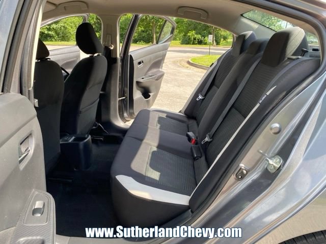 Used 2021 Nissan Versa SV FWD image 30