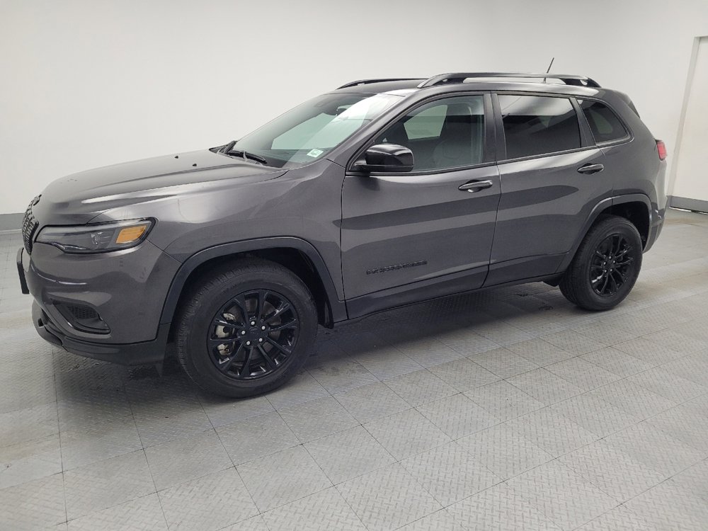 Used 2023 Jeep Cherokee Altitude Lux image 2