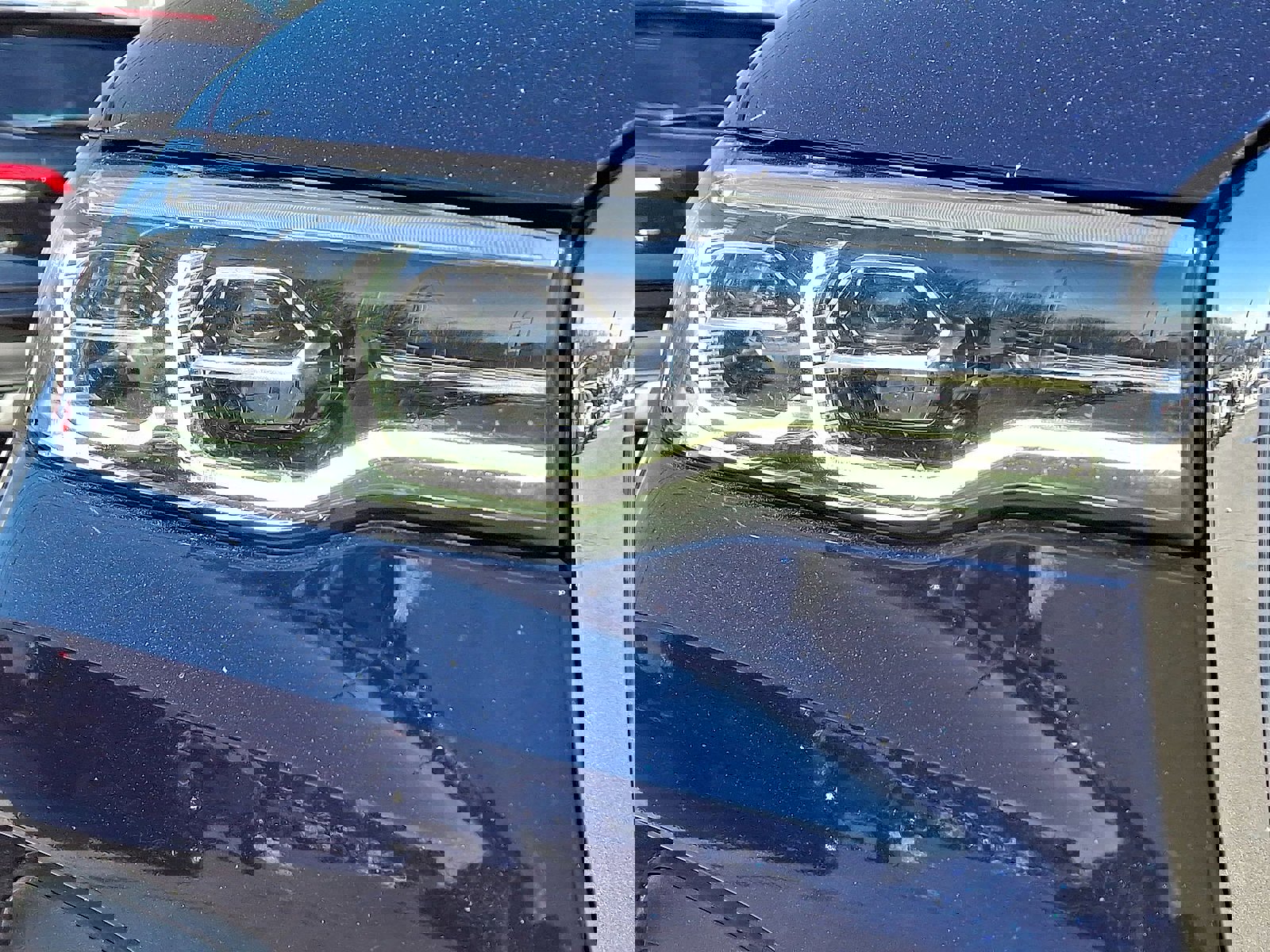 Used 2022 BMW X7 xDrive40i w/ Executive Package image 28