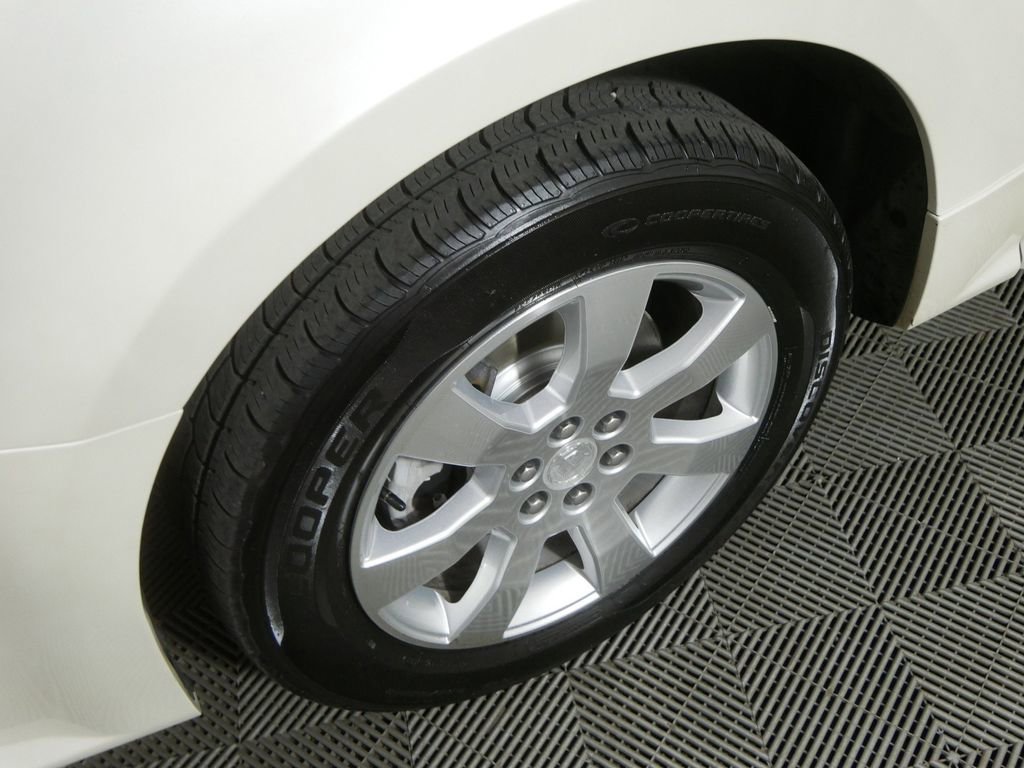 Used 2008 Cadillac SRX V8 w/ Theater Package AWD/4WD image 15