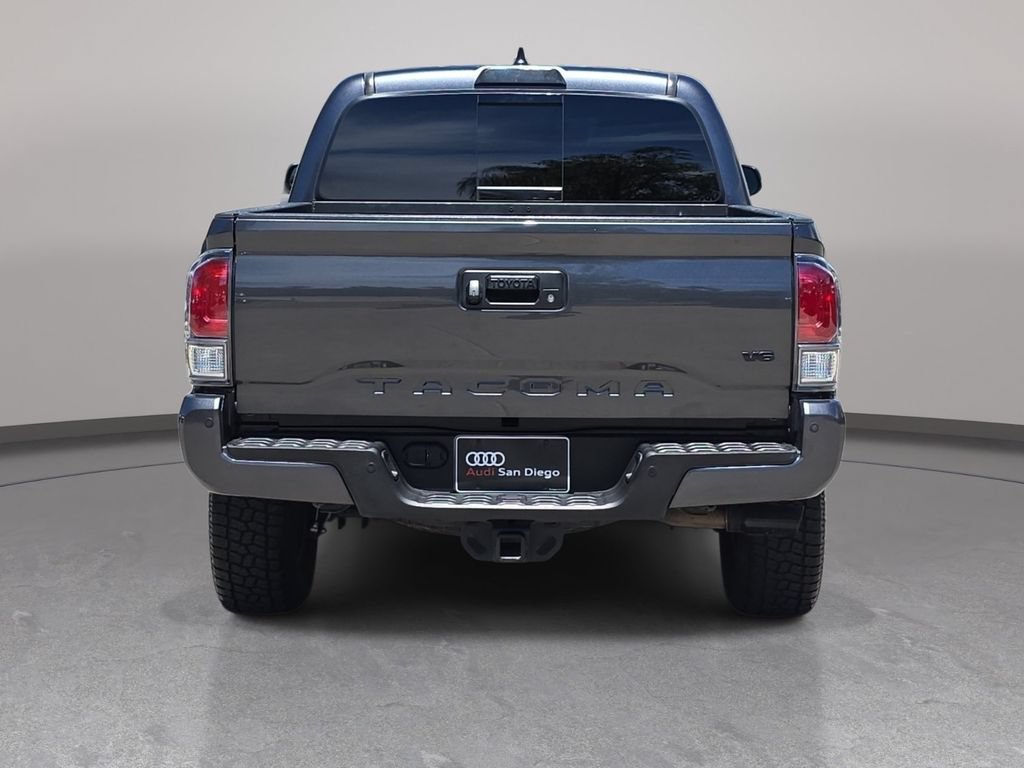 Used 2021 Toyota Tacoma TRD Off-Road w/ Technology Package AWD/4WD image 7