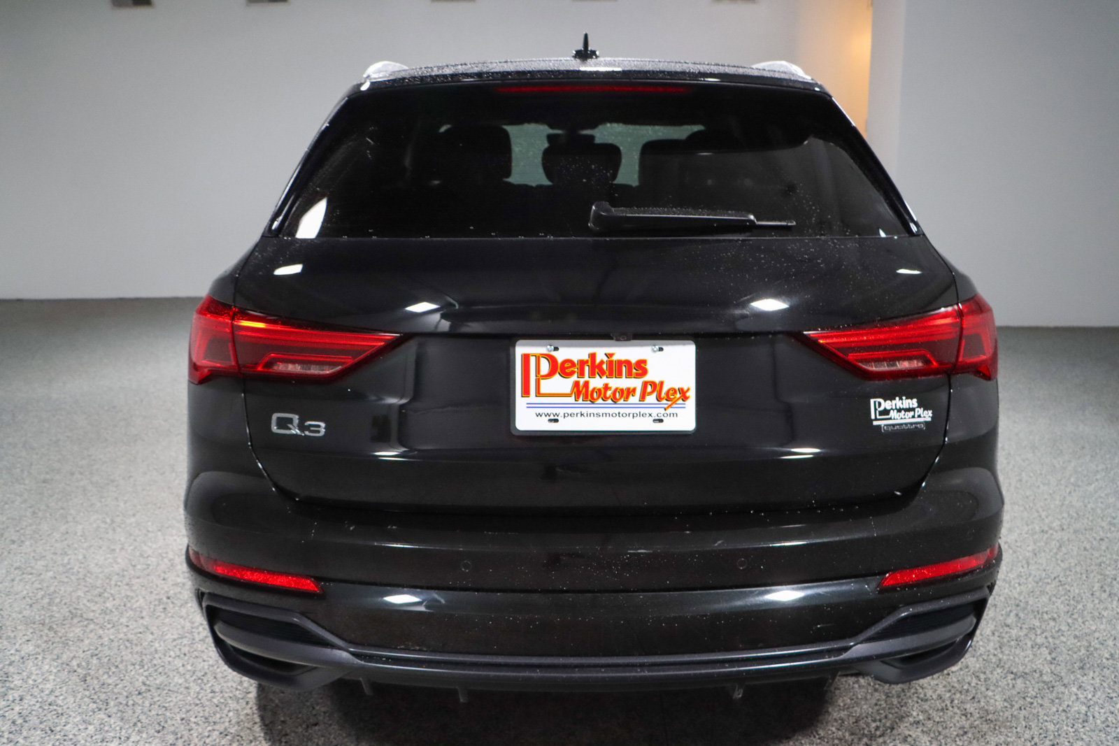 Used 2022 Audi Q3 2.0T Premium Plus w/ Premium Plus Package image 8