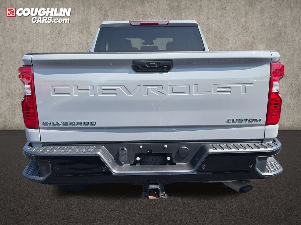 Used 2025 Chevrolet Silverado 2500 Custom w/ Custom Value Package AWD/4WD image 7