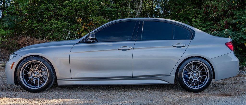 Used 2018 BMW 340i xDrive Sedan w/ Premium Package Essential AWD/4WD image 2