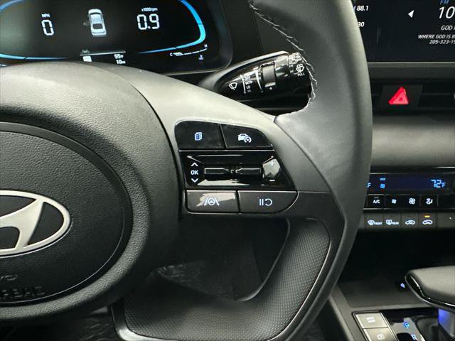 New 2026 Hyundai Elantra SEL Sport FWD image 24