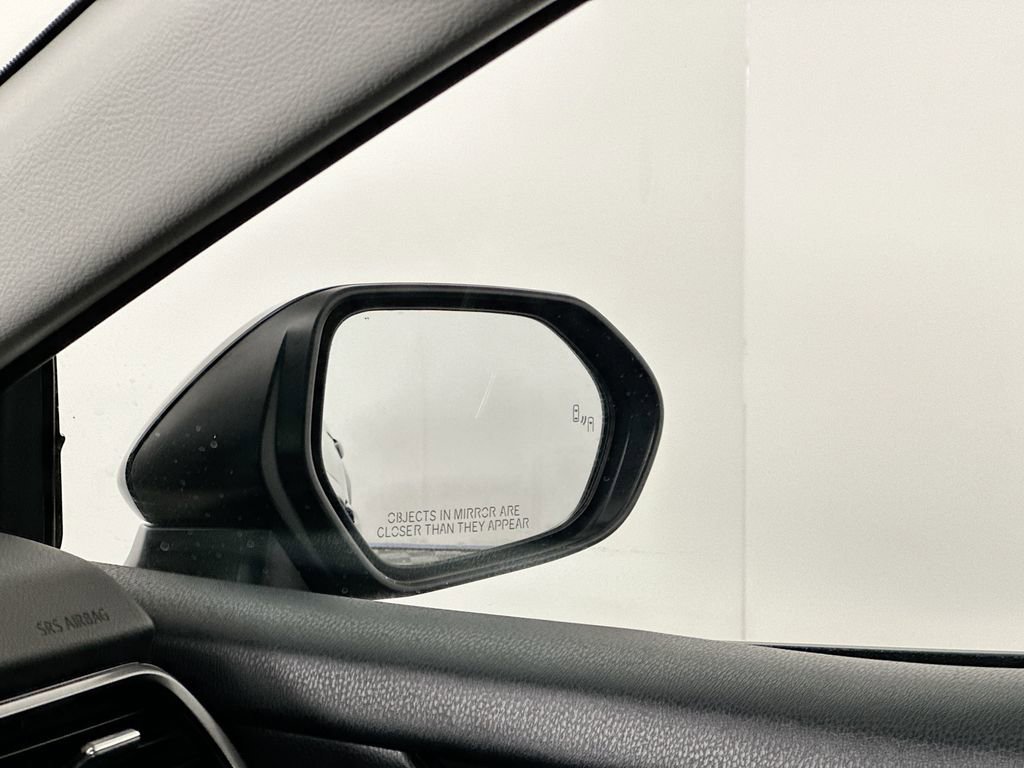 Used 2023 Toyota Camry XSE image 25