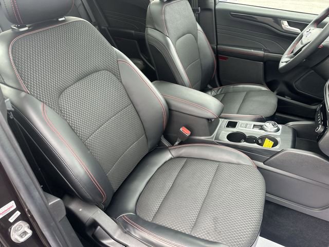 Used 2023 Ford Escape ST-Line w/ Tech Pack #1 image 28