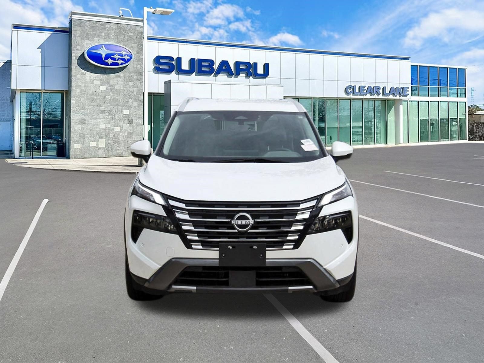 Used 2024 Nissan Rogue SL FWD image 2