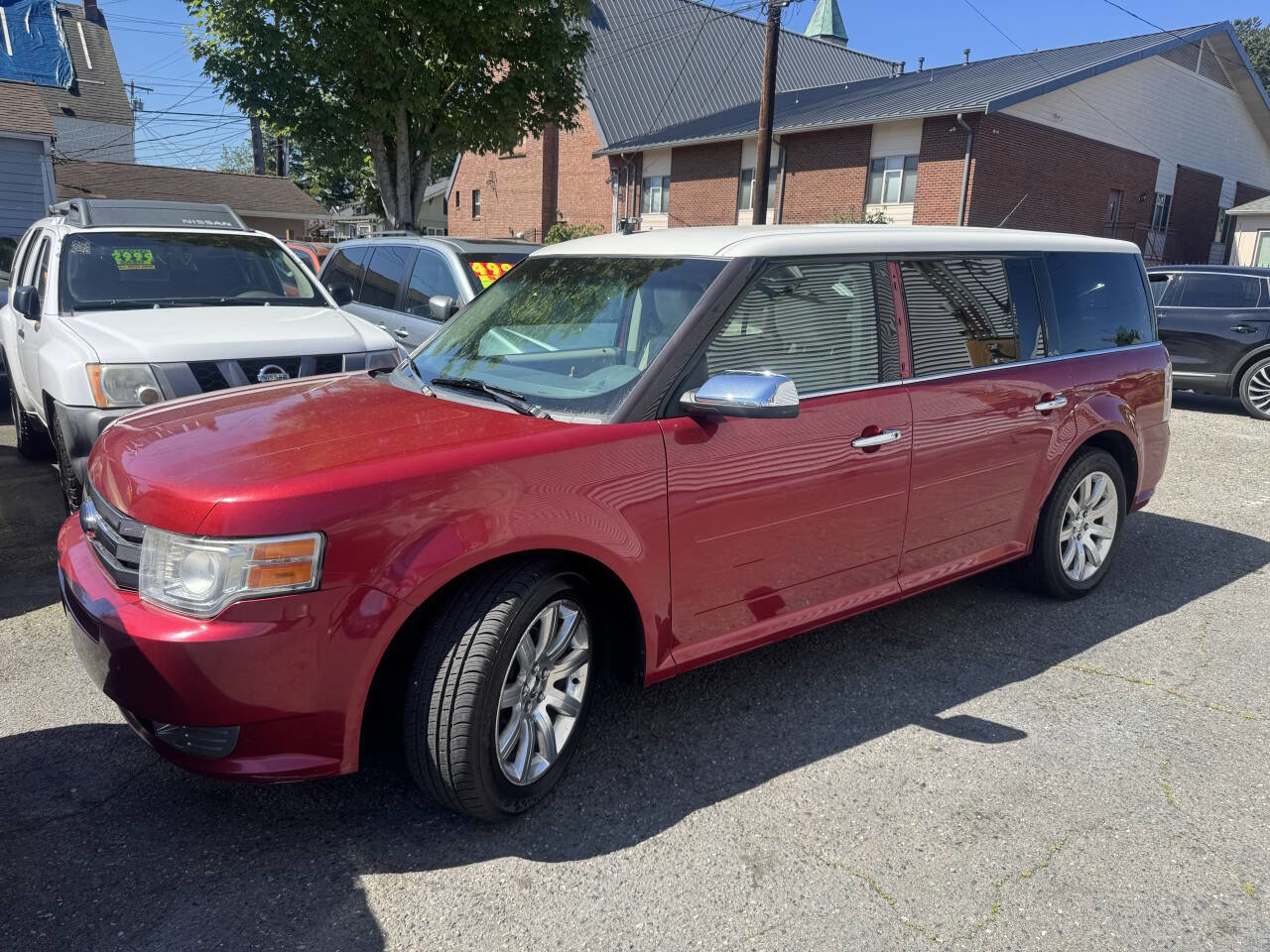 Used 2009 Ford Flex Limited image 1