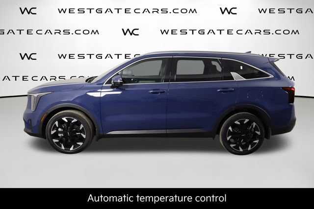Certified 2025 Kia Sorento EX FWD image 5