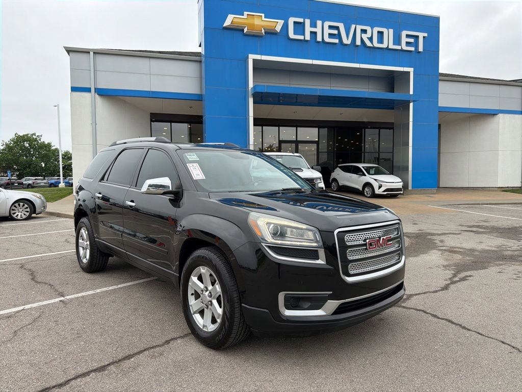 Used 2015 GMC Acadia SLE FWD image 1