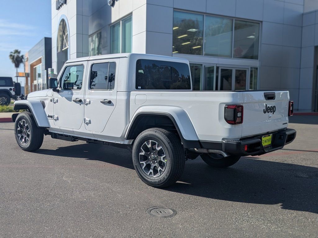 New 2026 Jeep Gladiator Sport image 3